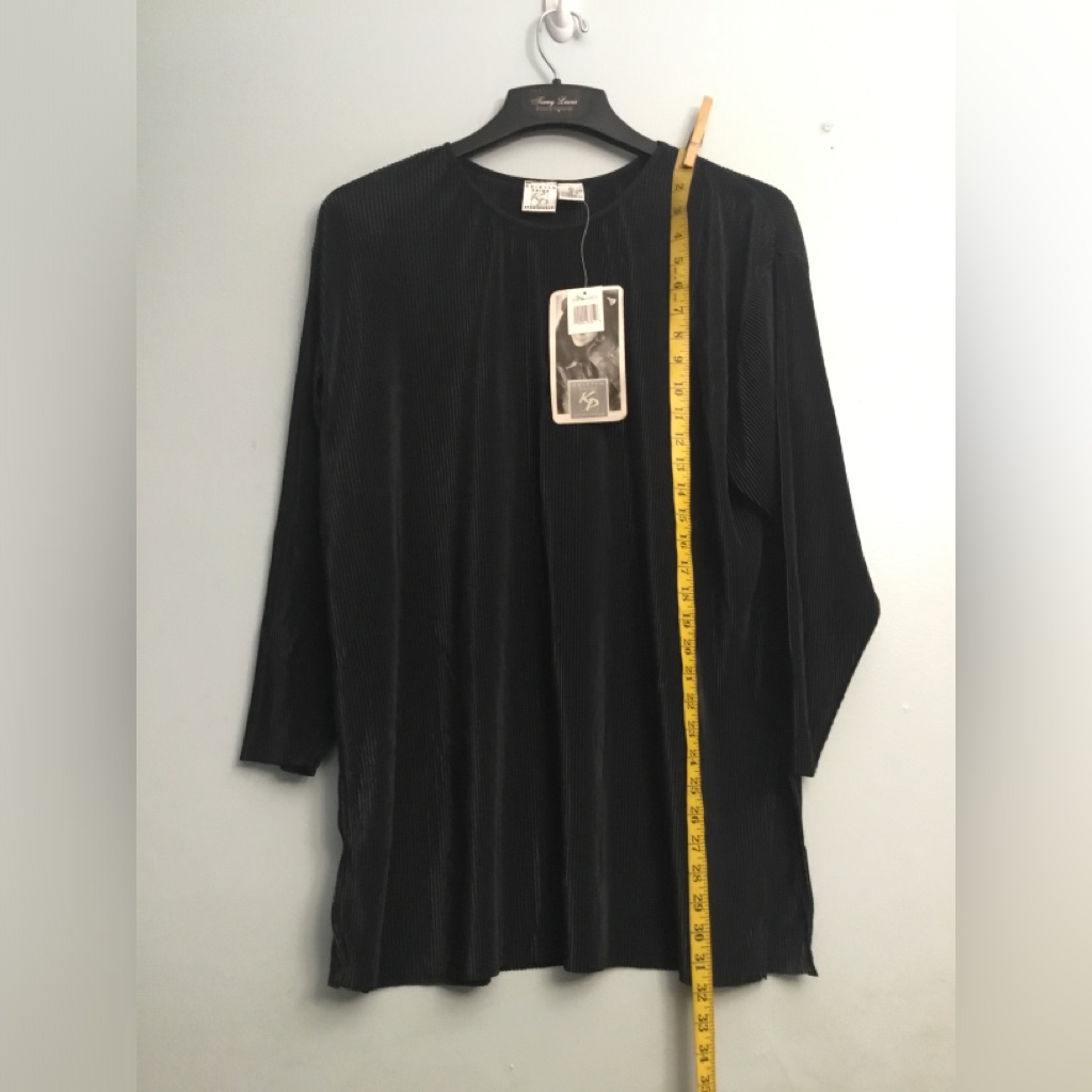 Kristin Paige Black Pleated Top And Pants Set